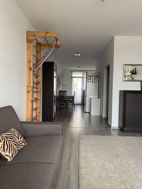 Mit Wand separiert - 3 Zimmer Etagenwohnung in Frankfurt am Main