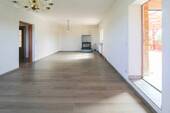 Wohnzimmer - 4 Zimmer Einfamilienhaus in Frankenthal