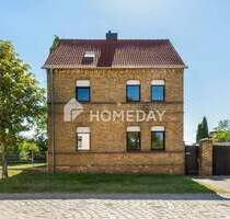 Großzügiges EFH mit Garage, Nebengebäuden und Innenhof mit Potenzial - vielseitig nutzbar - Bitterfeld-Wolfen Reuden a d Fuhne