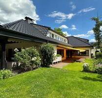 Exklusives Anwesen mit Einliegerwohnung Mehrgenerationenhaus in Köln-Porz (Wahnheide)