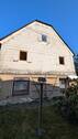 Giebel mit Asbestverkleidung - 
