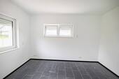Arbeits- oder Kinderzimmer - 