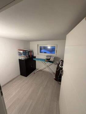 Bügelzimmer/Abstellraum OG - 