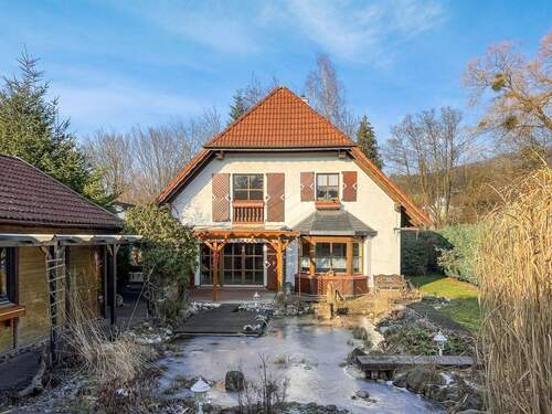 Außenansicht - 8 Zimmer Einfamilienhaus in Bad Münder