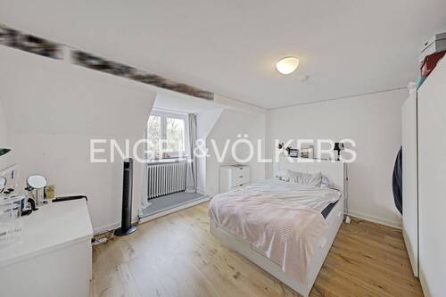 Schlafzimmer 2. OG - 