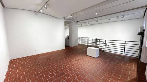 Verkaufsraum - 5 Zimmer Gewerbeobjekt (Büro, Produktion, Verkauf) zur Miete in München