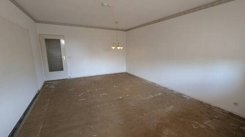 PXL_20250815_115906378 - 3 Zimmer Etagenwohnung zur Miete in Lilienthal