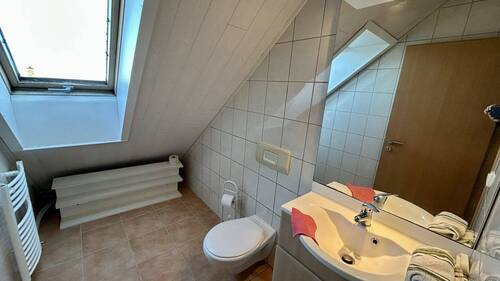 Badezimmer Dachgeschoss - 