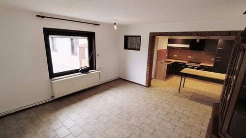 Wohn- und Esszimmer - 