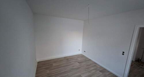 Bild 3 - 5 Zimmer Doppelhaushälfte in Maudach