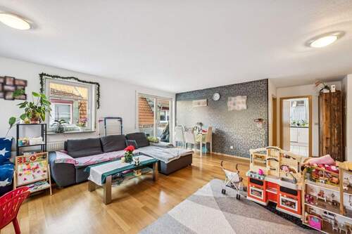 Wohn- und Esszimmer - 