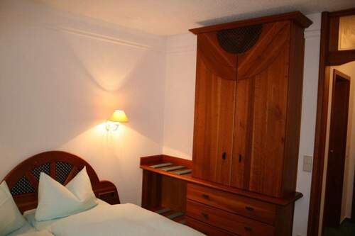 Zimmer und Möblierung - 