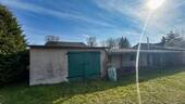 Hintere Garage mit Unterstand - 