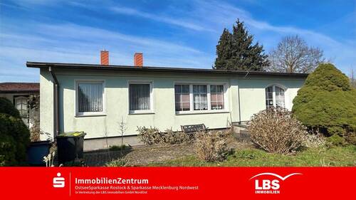 Vorderansicht - Viel Platz für eine glückliche Familie