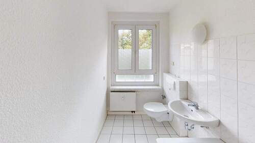 Bad Vergleichswohnung - 3 Zimmer Etagenwohnung in Chemnitz