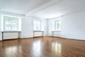 Wohzimmer - Traumhafte, große 4-Zi.-Altbauwohnung im EG mit Fußbodenheizung - von privat