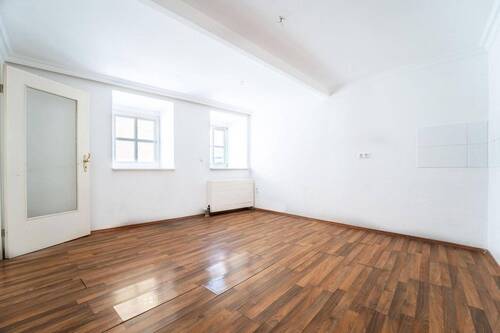 Küche 1 - Etagenwohnung mit 145,00 m² in Maxhütte-Haidhof OT Leonberg zum Kaufen