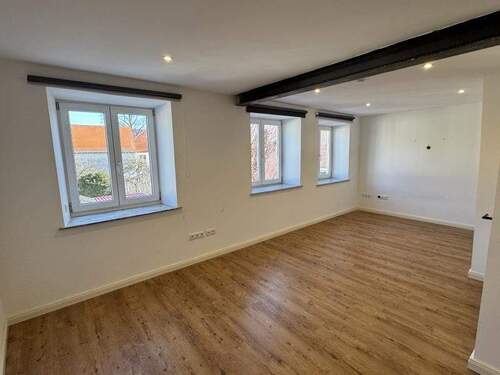 Schlafzimmer 2.OG - 1 Zimmer Mehrfamilienhaus, Wohnhaus in Weilheim in Oberbayern