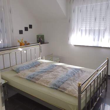 Schlafzimmer 2, 2.OG - 