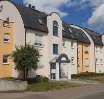 Ab 1.12.! Beliebte Wohngegend, 3-R-Whg. im 1. OG, Wintergarten, TG-Stellplatz, Kü+Bad mit Fenster! - Zwickau Marienthal