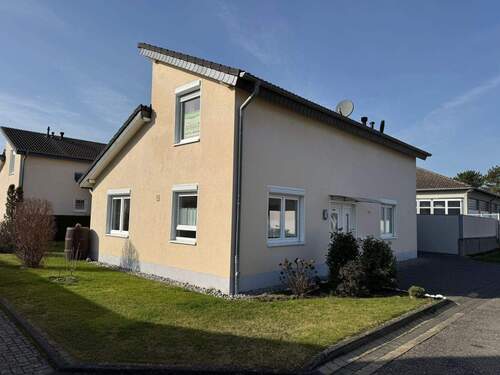 2 A.jpg - 4 Zimmer Einfamilienhaus in Bad Honnef