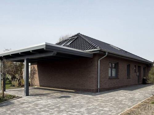 Bild 1 - RESERVIERT! Exklusiver Bungalow im Ortskern von Zetel