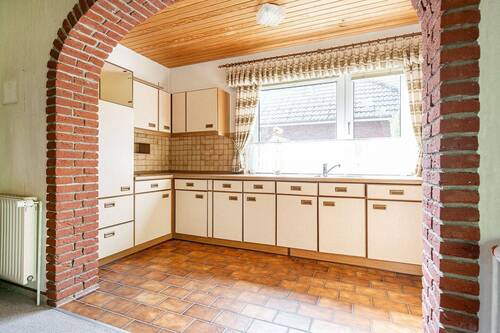 EG Küche - Einfamilienhaus mit 161,00 m&sup2; in Esens zum Kaufen