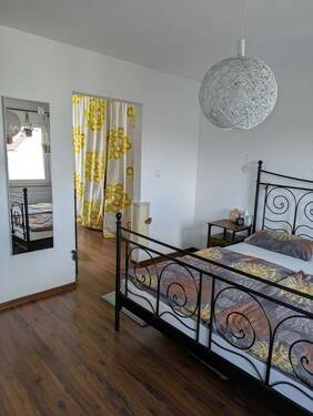 OG1-Schlafzimmer-2 - 