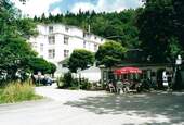 Ansicht mit Bistro - 