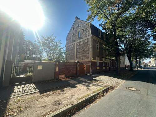 Giebelansicht - 1 Zimmer Mehrfamilienhaus, Wohnhaus in Finsterwalde