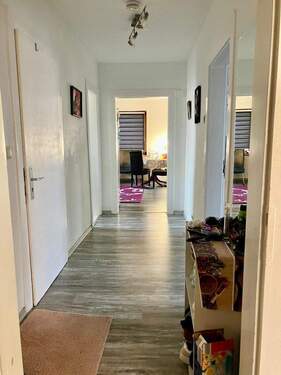 Flur Richtung Küche - 