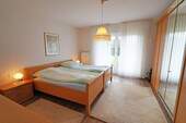 1. Schlafzimmer (Erdgeschoss) - 