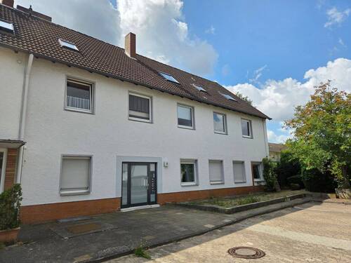 Hausansicht - Mehrfamilienhaus, Wohnhaus zum Kaufen in Hildesheim