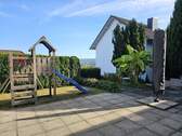 Große Terrasse - 7 Zimmer Mehrfamilienhaus, Wohnhaus zum Kaufen in Bad Soden-Salmünster