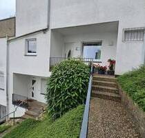 Attraktive 4,5-Zimmer-Terrassenwohnung, mit Waschraum und Keller auf einer Ebene - Baden-Baden Haueneberstein