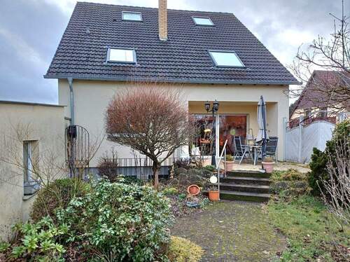 Terrasse und Garten - 6 Zimmer Mehrfamilienhaus, Wohnhaus zum Kaufen in Sankt Ingbert