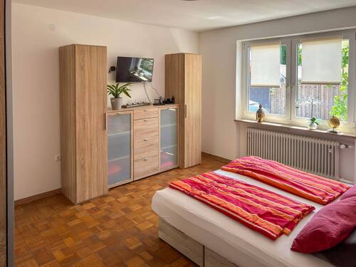 Schlafzimmer - Bungalow mit 99,00 m² in Burghausen zum Kaufen
