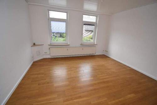 Wohnzimmer - Barrierearm! Gepflegte Zwei-Zimmer-Wohnung in angenehmer Wohnlage!