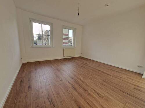 Zimmer2 - Etagenwohnung mit 65,80 m&sup2; in Magdeburg zur Miete