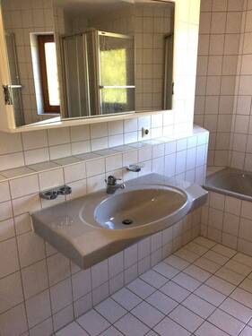 Waschbecken im Bad - 