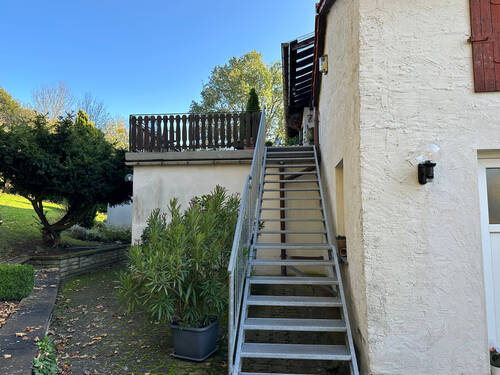 Aufgang zu zweiter Wohneiheit - 