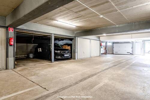 Tiefgaragenstellplatz - 