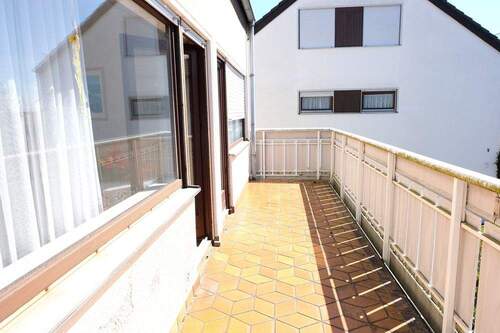 Balkon a. d. Schlafzimmer - 