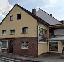 Vollvermietetes Wohn(159qm)- und Geschäftshaus(119qm) in zentraler Lage - Bergheim Zieverich