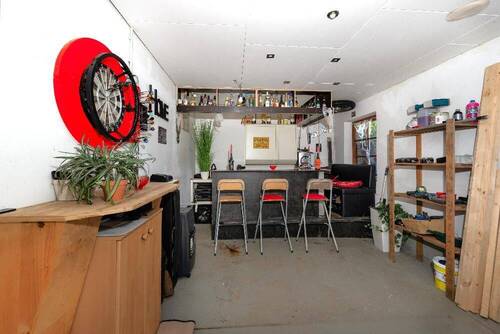 Die Garage (derzeit Barraum) - 