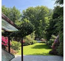 Einfamilienhaus in Hamburg-Bergstedt auf wunderschönem Grundstück (Schnäppchen ohne Provision)
