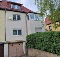 Zweifamilienhaus (als Einfamilienhaus nutzbar) in Erfurt-Hochheim