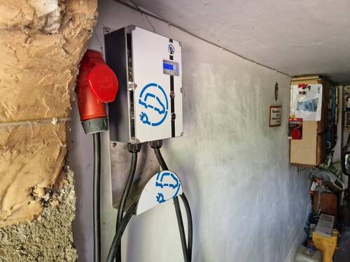 Ladestation für E-Auto - 