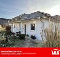 Strandnaher Wohnkomfort auf einer Ebene - Hohenkirchen Wahrstorf