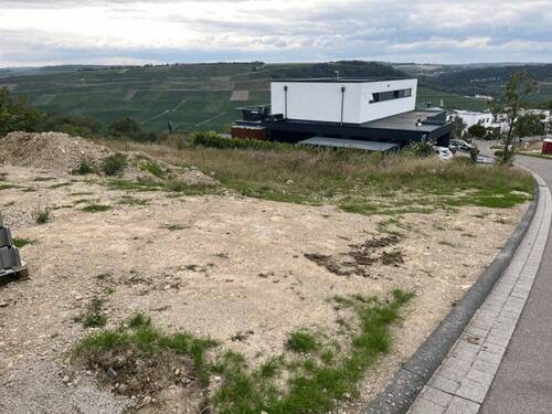 Grundstück - Einfamilienhaus mit 124,00 m&sup2; in Wincheringen zum Kaufen